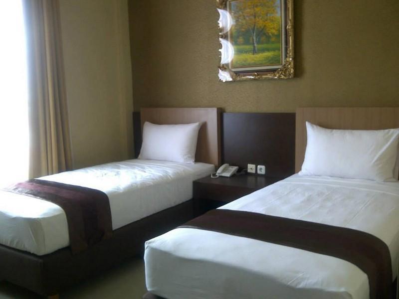 Grand Dian Boutique Hotel Cirebon Extérieur photo