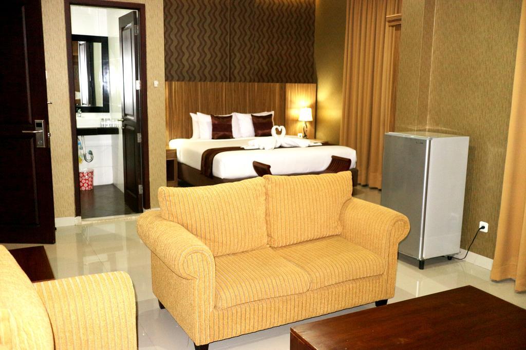 Grand Dian Boutique Hotel Cirebon Extérieur photo
