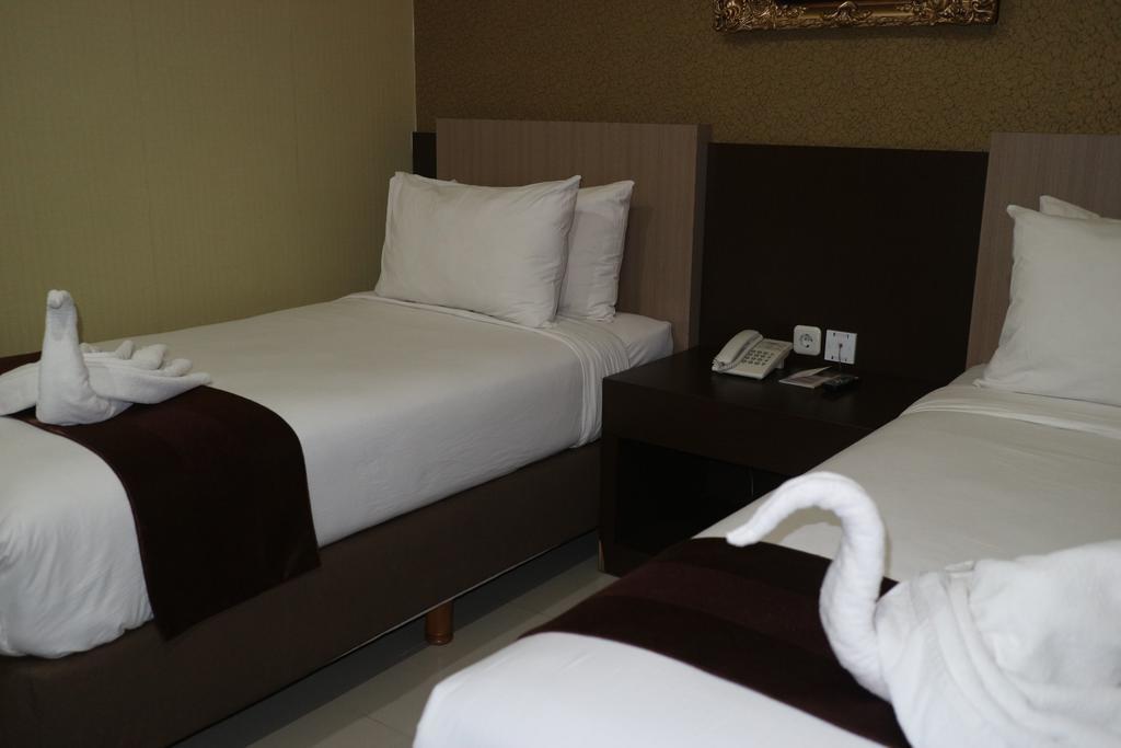 Grand Dian Boutique Hotel Cirebon Extérieur photo