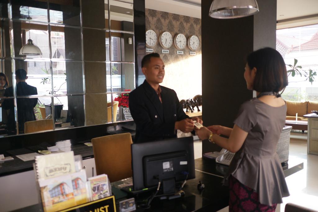 Grand Dian Boutique Hotel Cirebon Extérieur photo