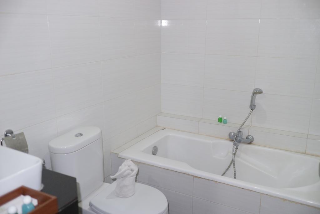 Grand Dian Boutique Hotel Cirebon Extérieur photo