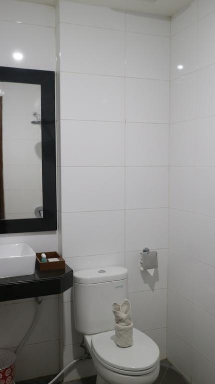 Grand Dian Boutique Hotel Cirebon Extérieur photo