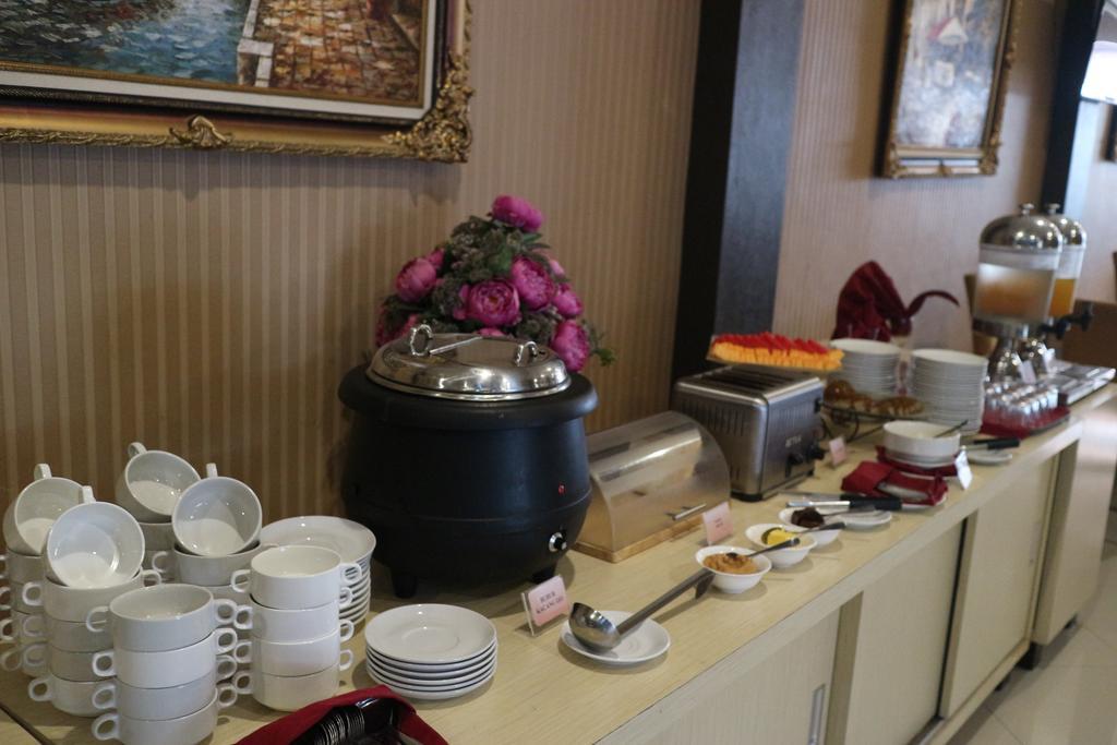 Grand Dian Boutique Hotel Cirebon Extérieur photo