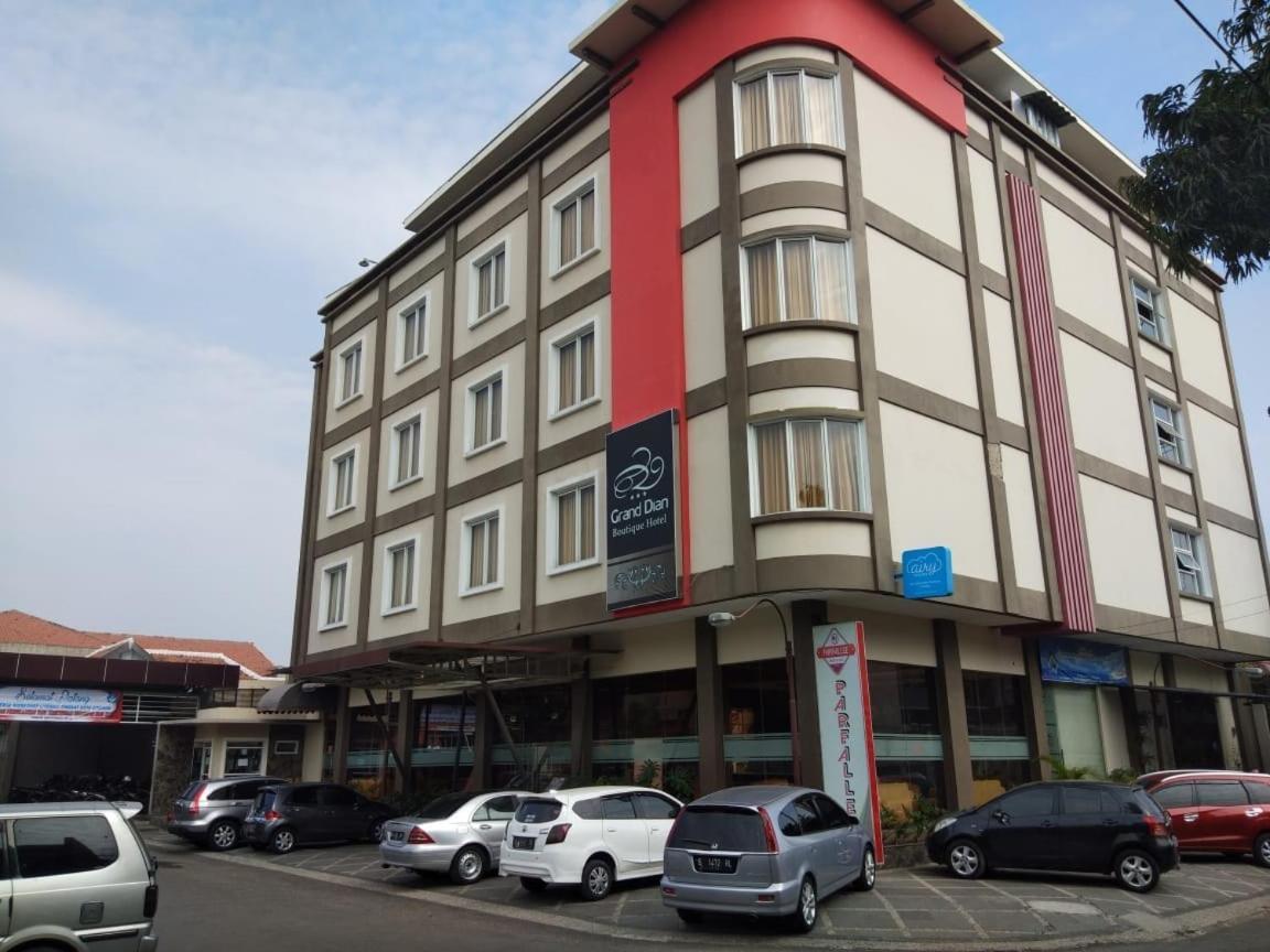 Grand Dian Boutique Hotel Cirebon Extérieur photo